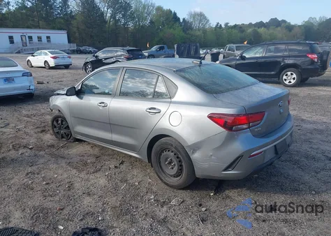 2021 Kia Rio S z USA, uszkodzony, nr VIN 3KPA24ADXME406355